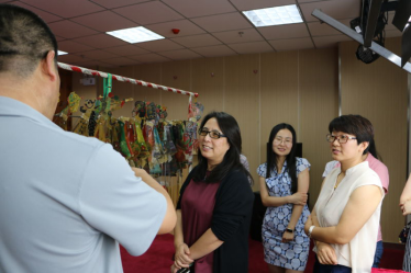 辽宁省图书馆在职党员走进大学科技城桃源社区