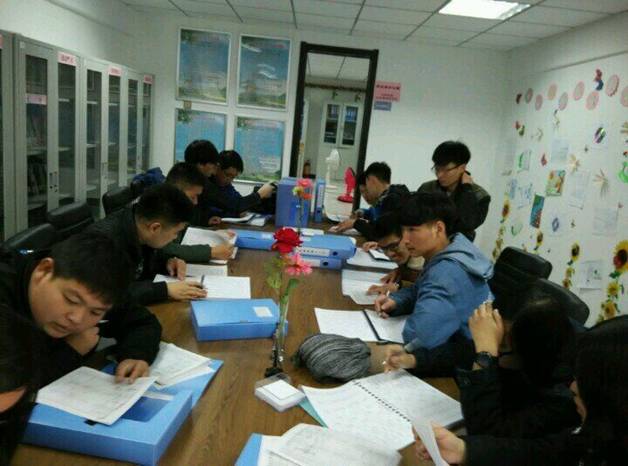 社会实践接地气 志愿服务建社区