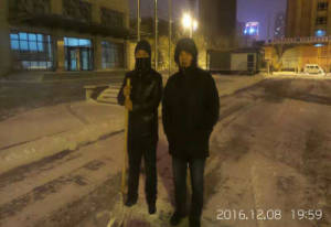 机关事务管理中心物业科全力做好机关大院雪后除雪工作