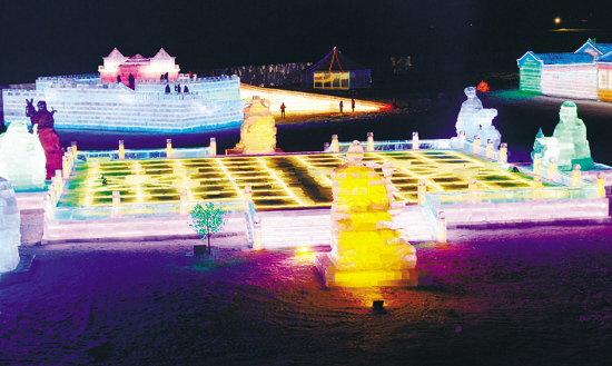 走跟着小帅一家逛灯会