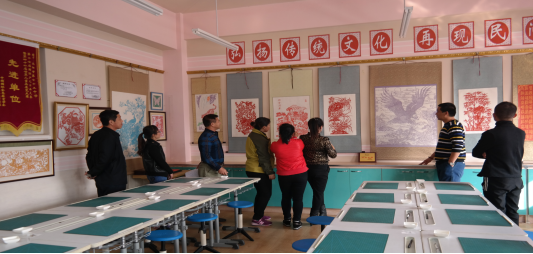 李相街社区举办“幸福家园 共同缔造”书画作品展