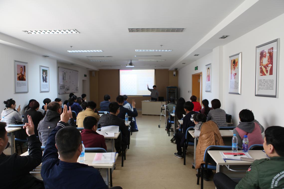 区残联举办专职干事手语培训活动