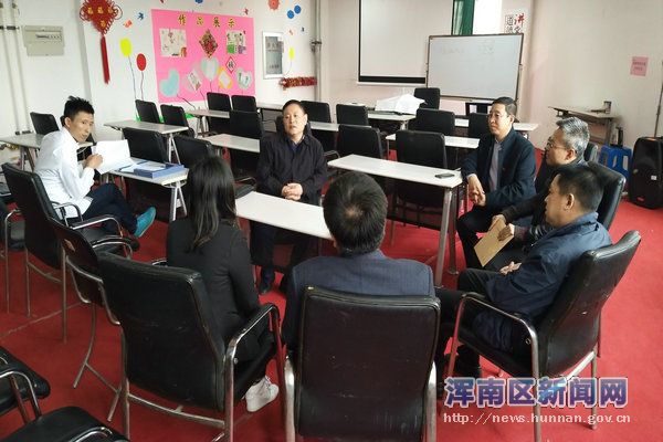 市区两级领导莅临现代商贸区库榆社区督导检查综治工作