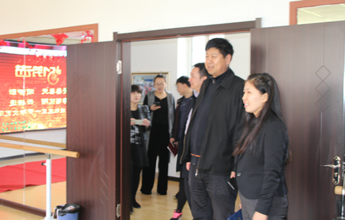 浑南区督考办、商务局到世纪新城社区对接“幸福沈阳·共同缔造”工作