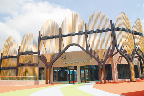 沈阳熊猫馆6月开门迎客 本报独家探访揭开“神秘面纱”