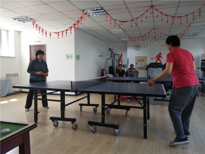 世纪新城社区迎端午乒乓球友谊赛