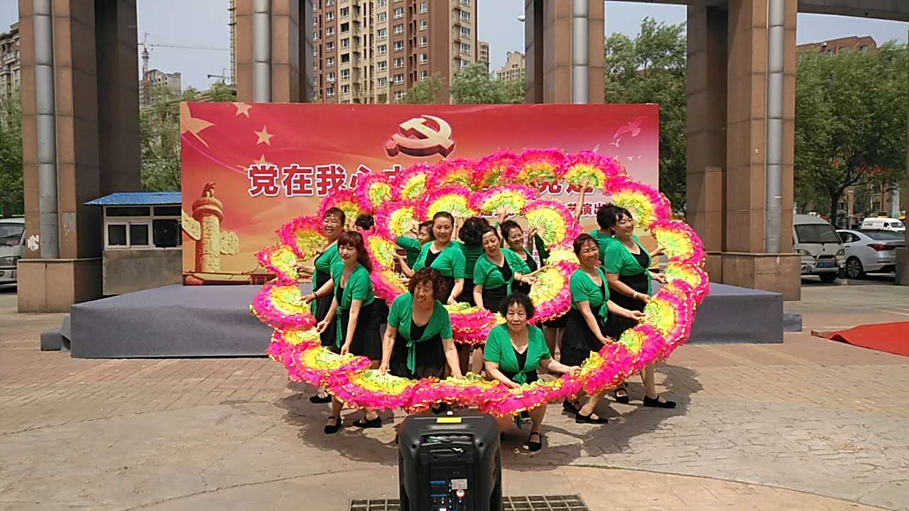世纪新城社区庆祝建党96周年文艺演出