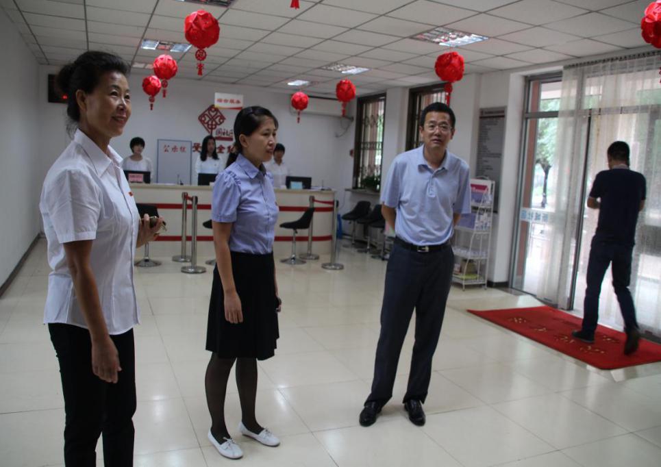 世纪新城社区“创城百日攻坚”—撸起袖子加油干