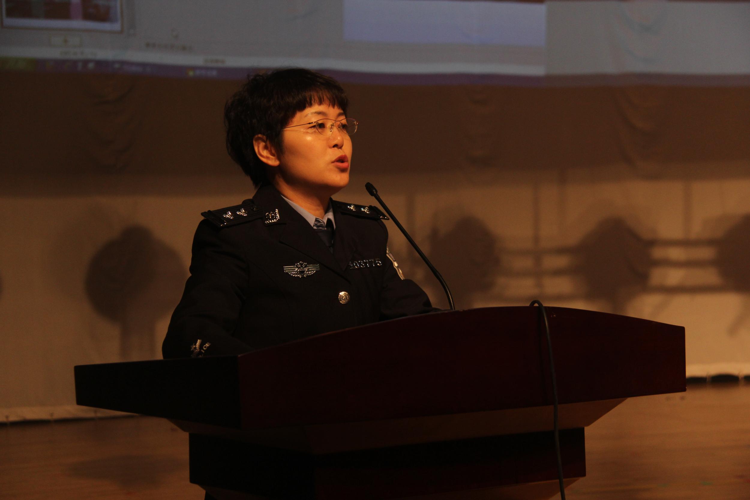 珍爱生命，远离毒品——浑南二中举办公益讲堂禁毒讲座