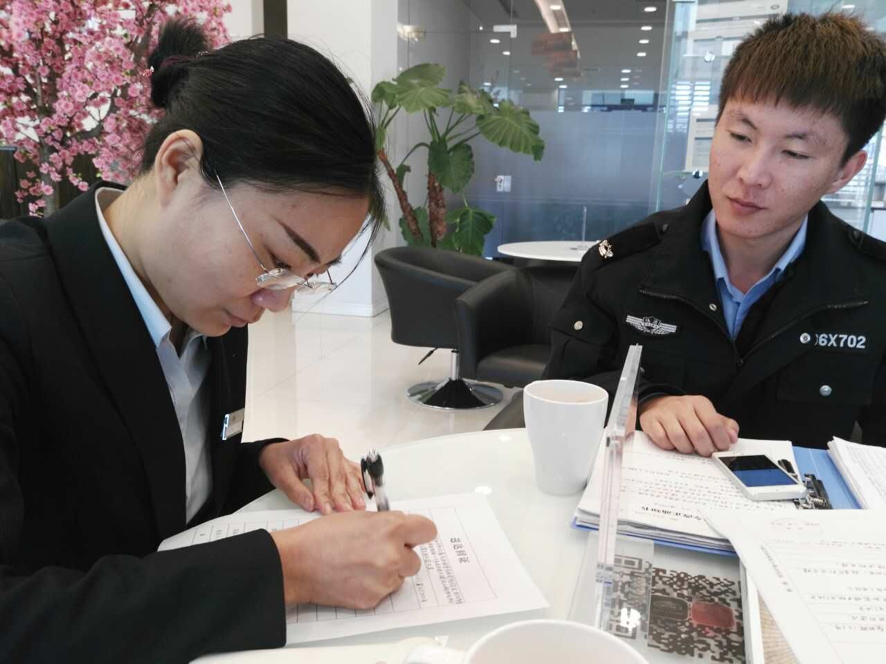 城管执法局全力以赴助力我区打造国际化营商环境