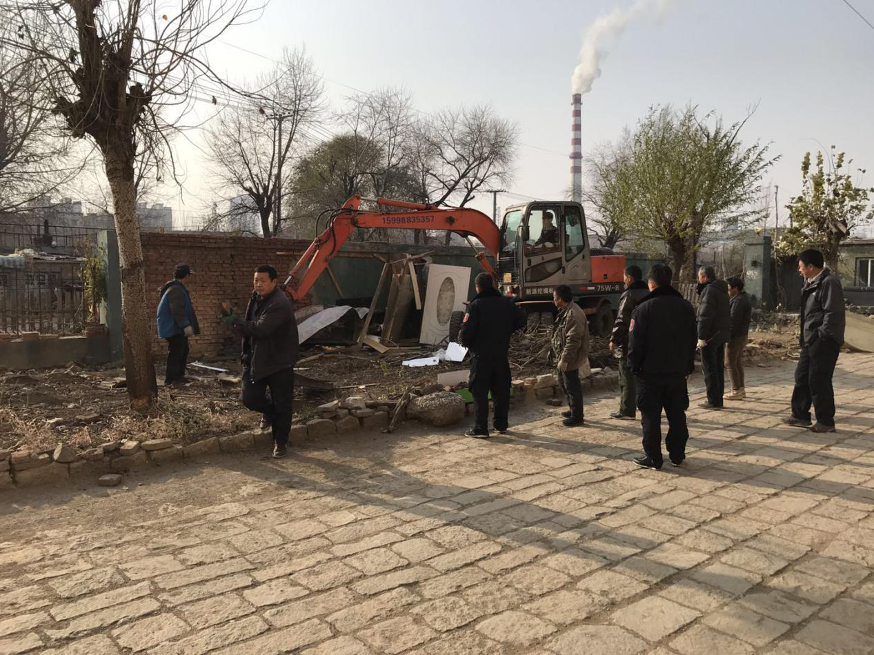 真情解民忧实干赢民心城管执法局高效办理民意诉求