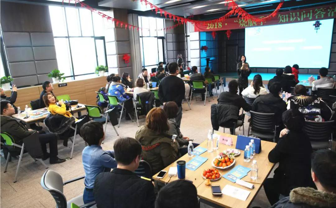 欢乐“烧脑季”，燃爆星咖汇