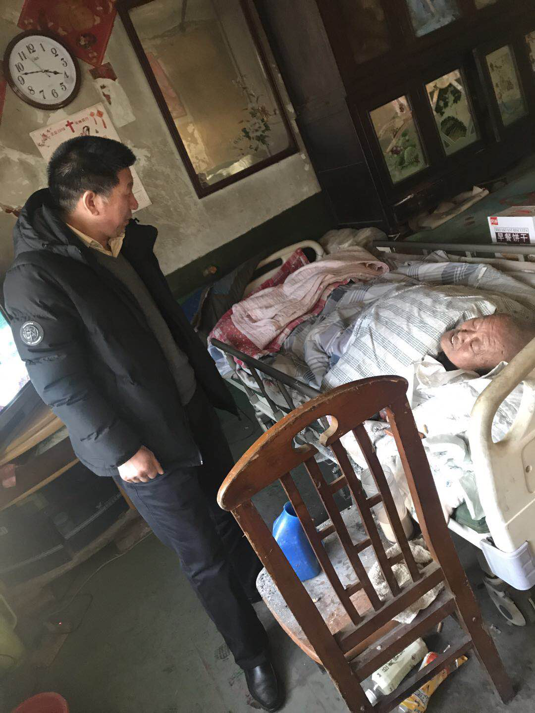 机关事务管理中心赴扶贫点开展春节扶贫慰问活动