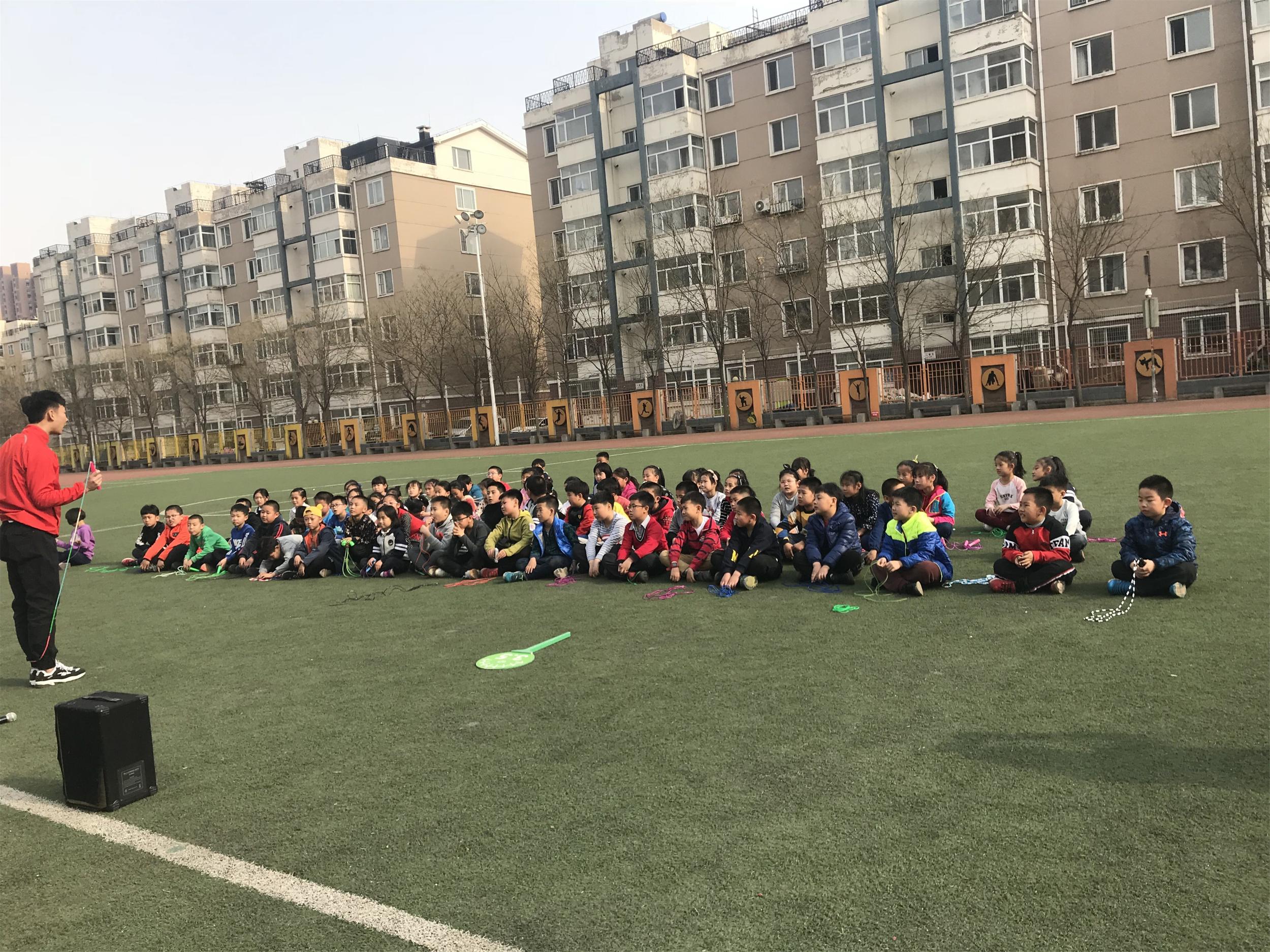 家校联合共创健康城