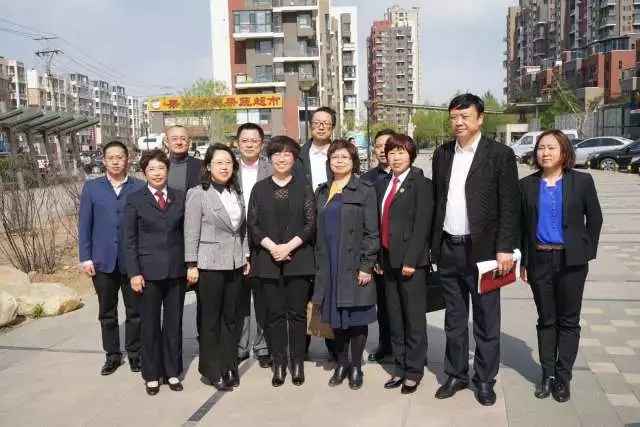 浑南法院法官进社区 服务零距离