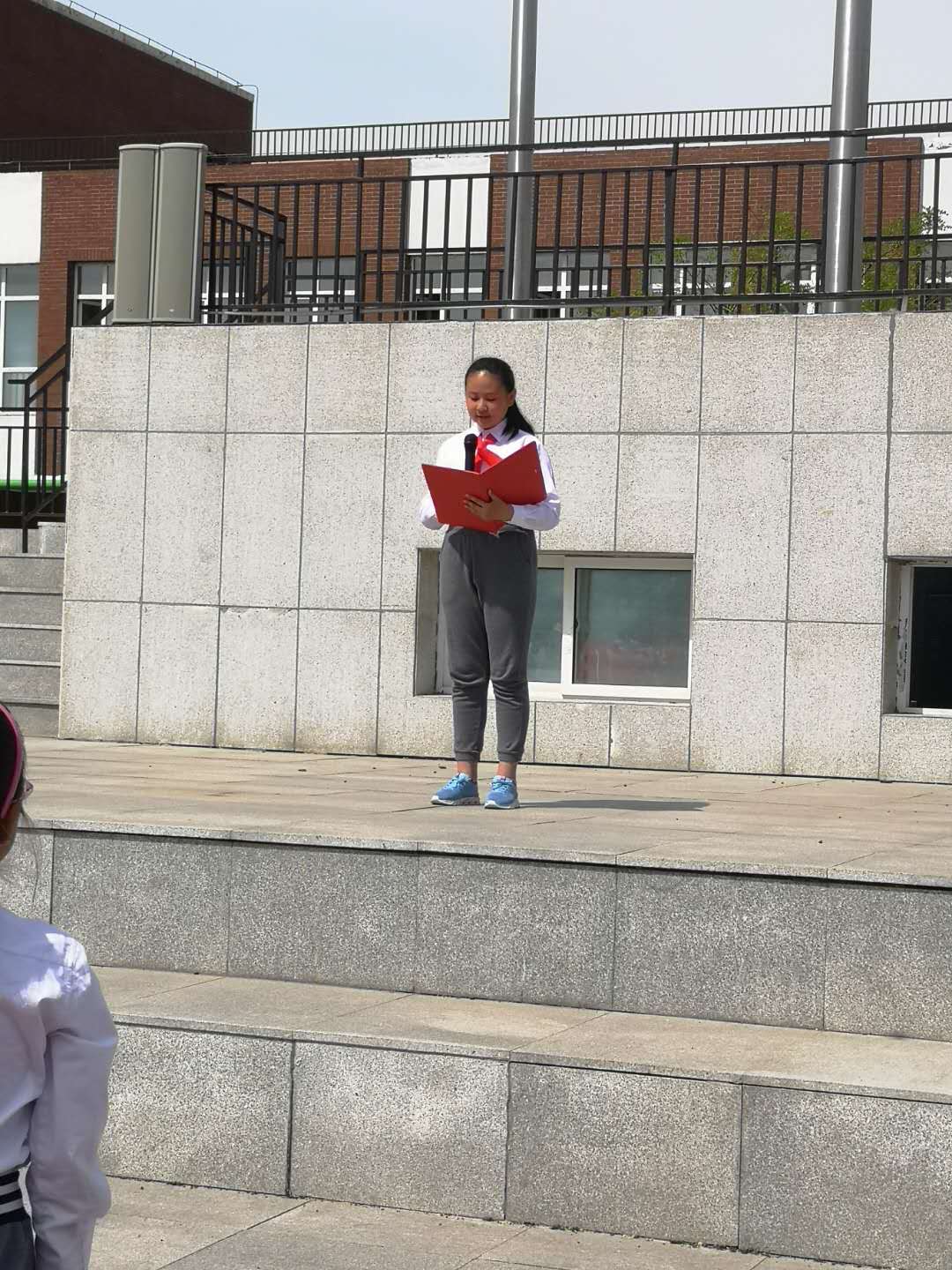 浑南区白塔小学开展“打开心灵之窗演绎多彩生活”助力三城联创主题宣讲会