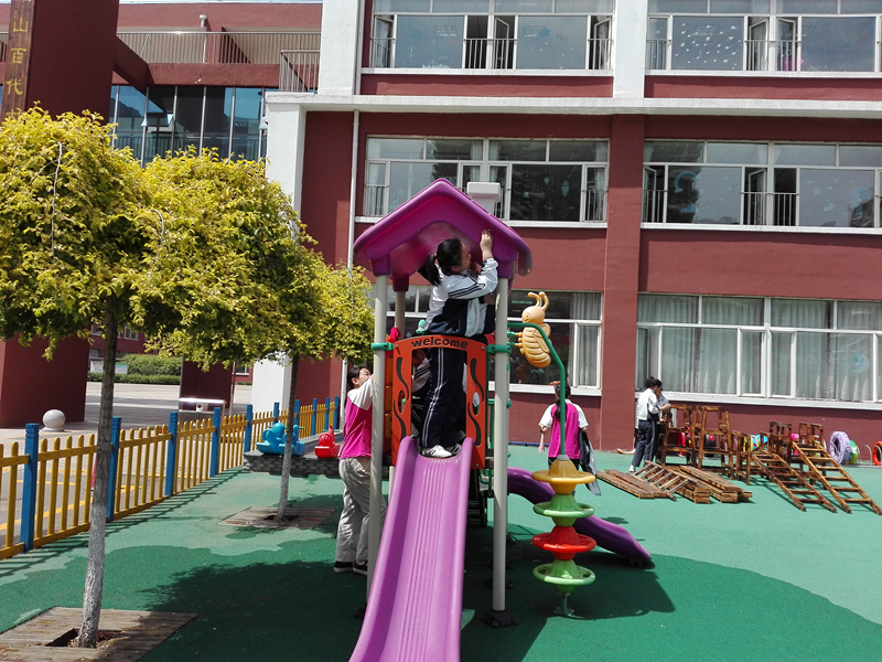 大手拉小手创城在行动——浑南四中志愿者走进幼儿园