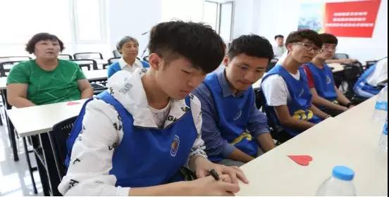 五三街道奉天九里社区工青妇组织开展《继承法》等相关法律法规知识讲座