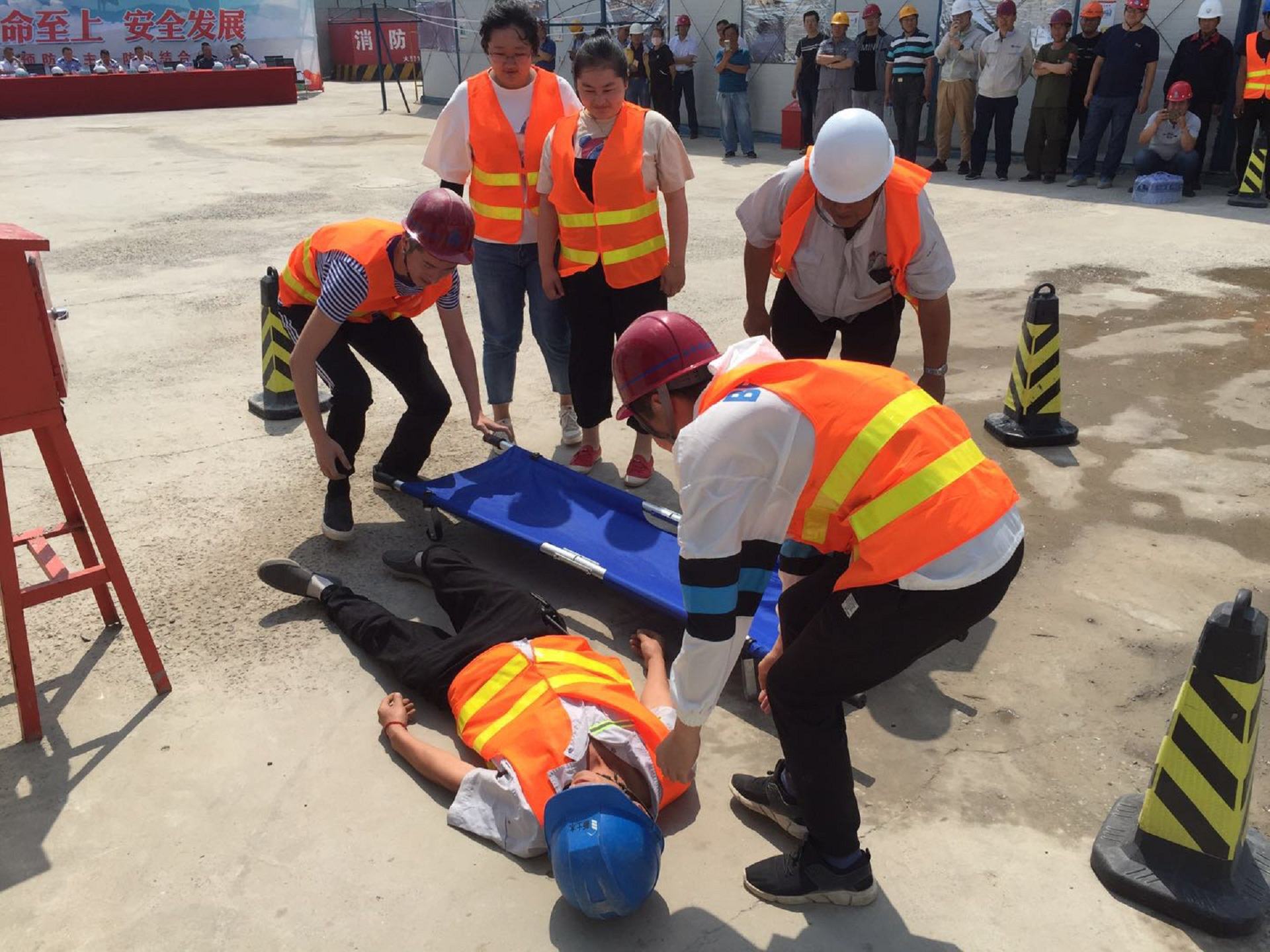 “生命至上  安全发展”——浑南区开展2018年消防演练