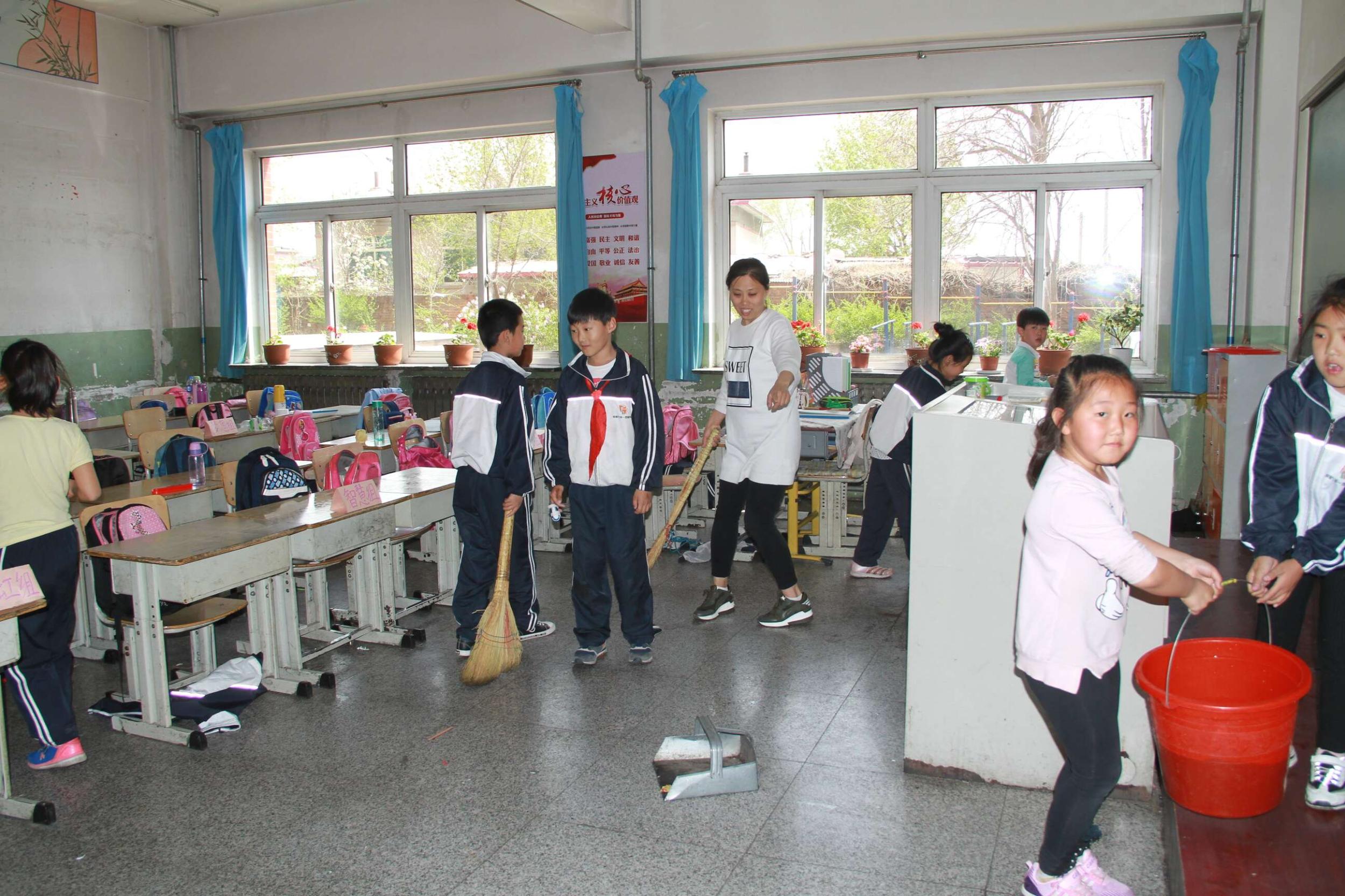 做三城联创小标兵做环境保护小卫士——沈阳市第七十二中学开展环保主题实践...