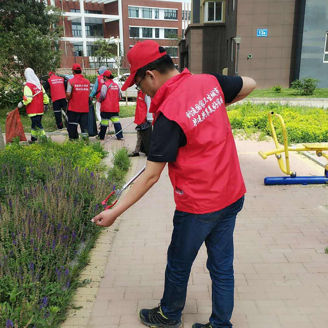 “三城联创”凝心聚力浑南区水利局党员义务服务进社区