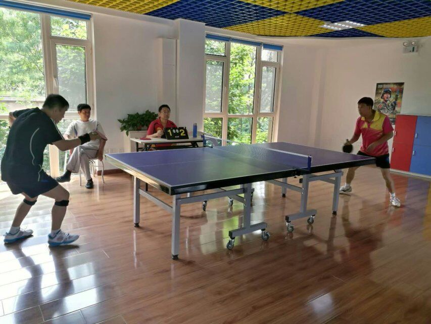 五三街道奉天九里社区团支部开展“庆七一”乒乓球比赛活动