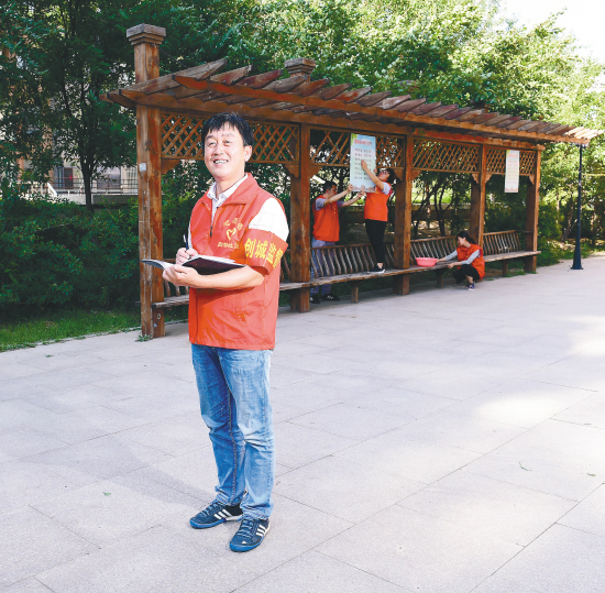 基层岗位一个“兵”——浑南区白塔街道廊桥社区书记王君武