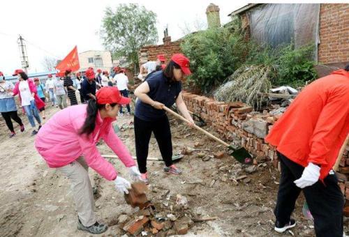 沈阳市浑南区机关党员勇担当 助力城中村创城