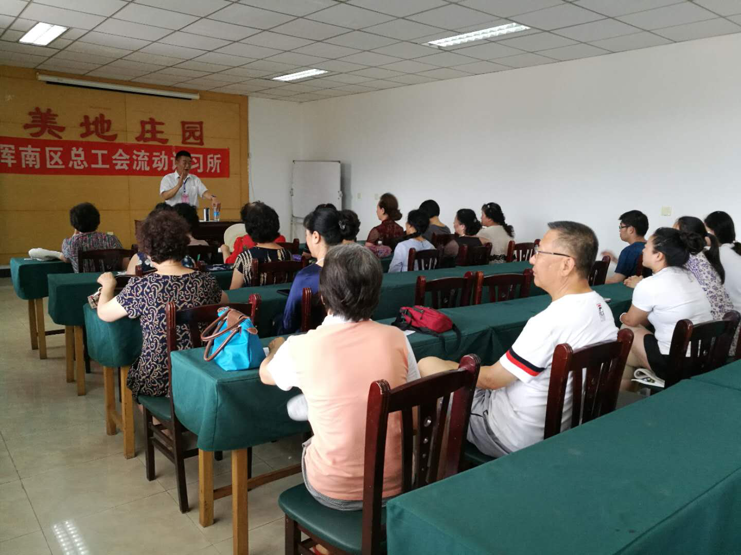 群团各部门开展“群团群力，助力三城联创”系列活动之走进桃仙街道开展创城...