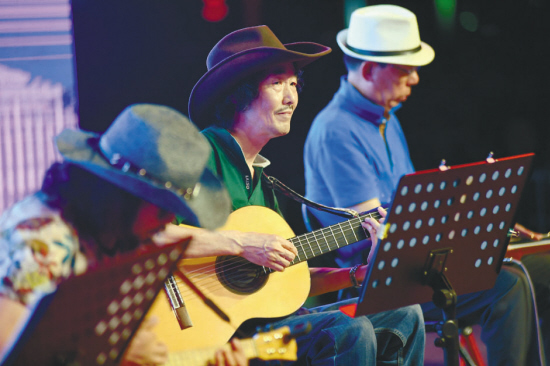 沈城上演吉他视听盛宴——浑南奥林匹克公园加演一场劲爆的吉他音乐会