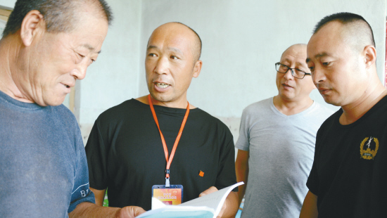 30多亿元大项目成功落地正风肃纪监督员没少出力