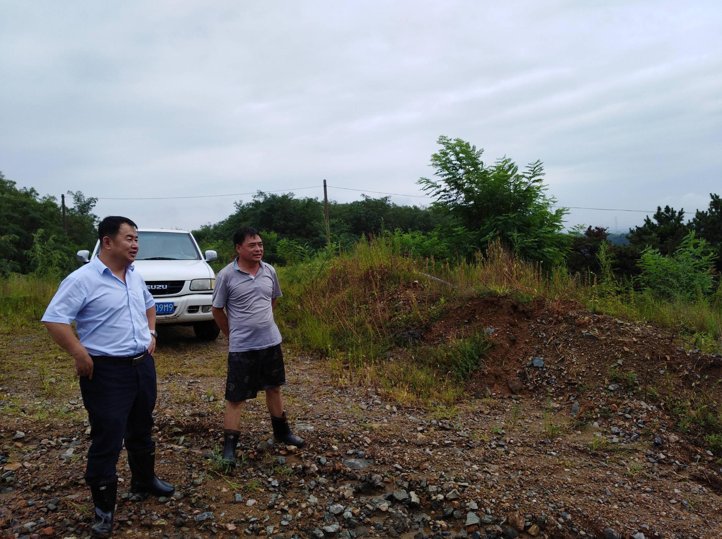 区安监局党若龙局长检查我区尾矿库汛期安全生产工作