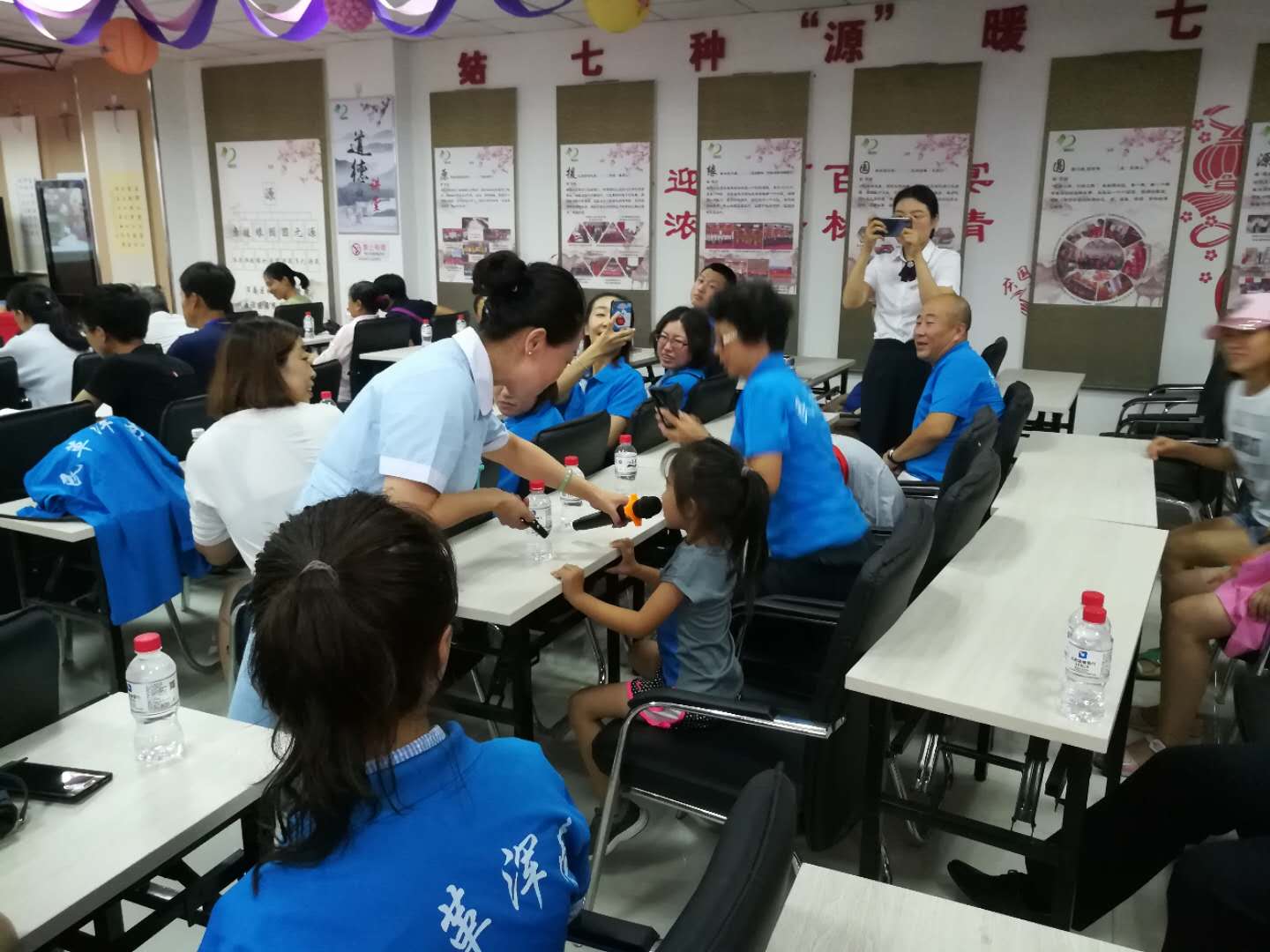 桃仙街道桃源社区联合民革浑南区支部开展“平安假期健康童年”生活急救知识...