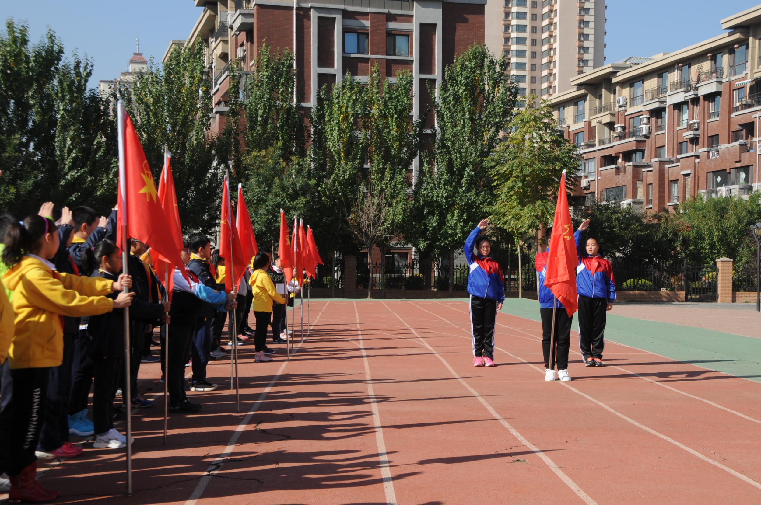 浑南二校北校区开展“星星火炬代代相传红领巾相约少年梦”建队日主题活动暨...