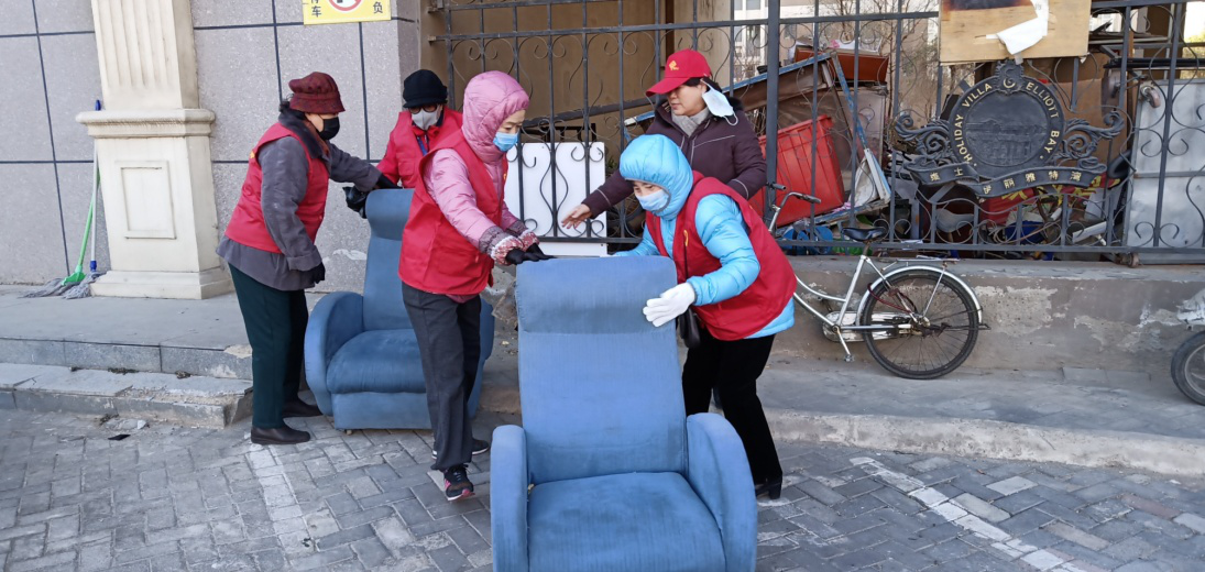 慧缘社区创卫志愿者——最美的风景线