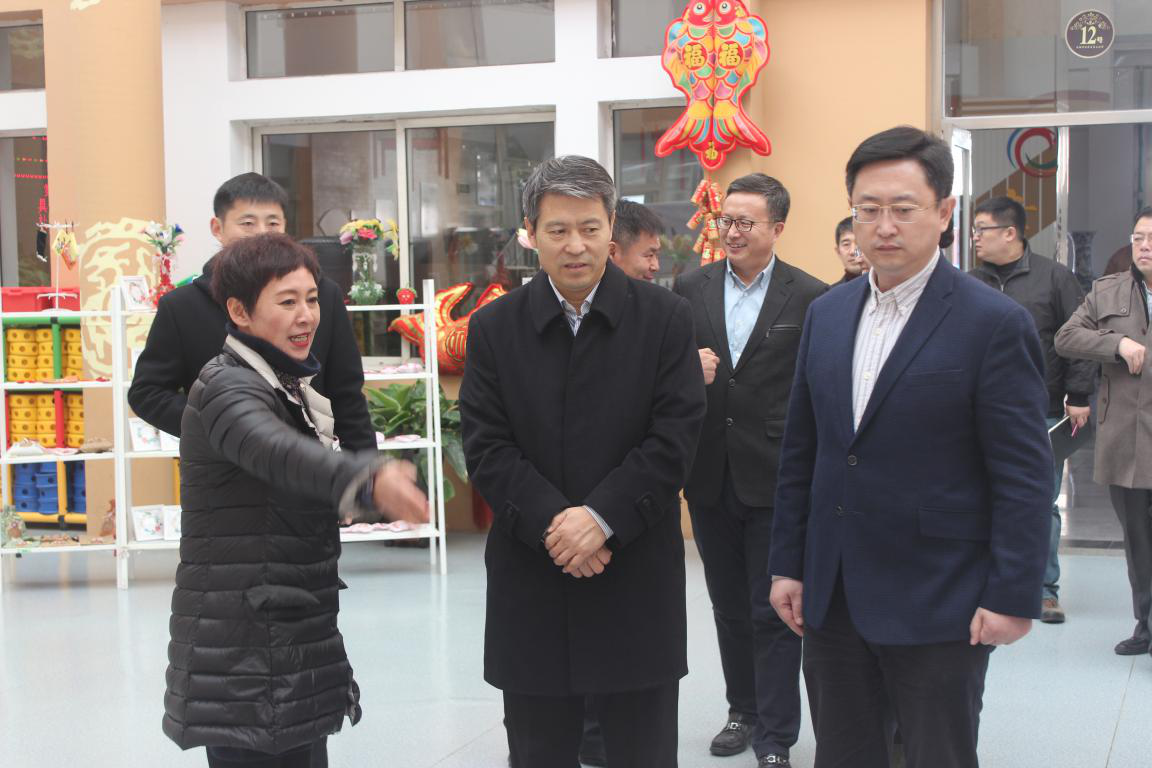 携手共筑文明城市同心共建魅力校园——市委领导到浑南三校视察创建文明城市...