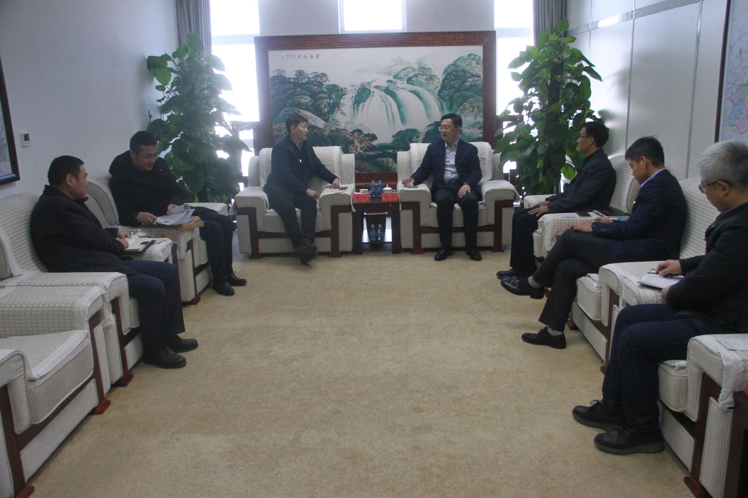 构建亲清政商关系 全力支持项目建设