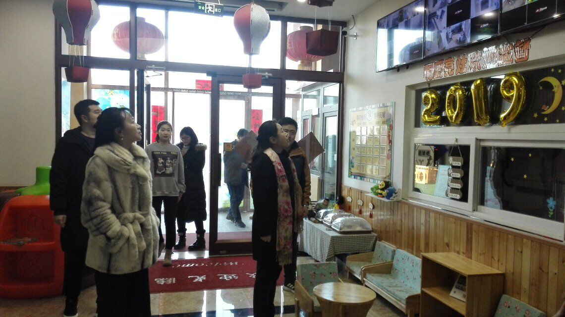 五三街道党工委书记周长梅检查力泉幼儿园、泰荣湾幼儿园工作