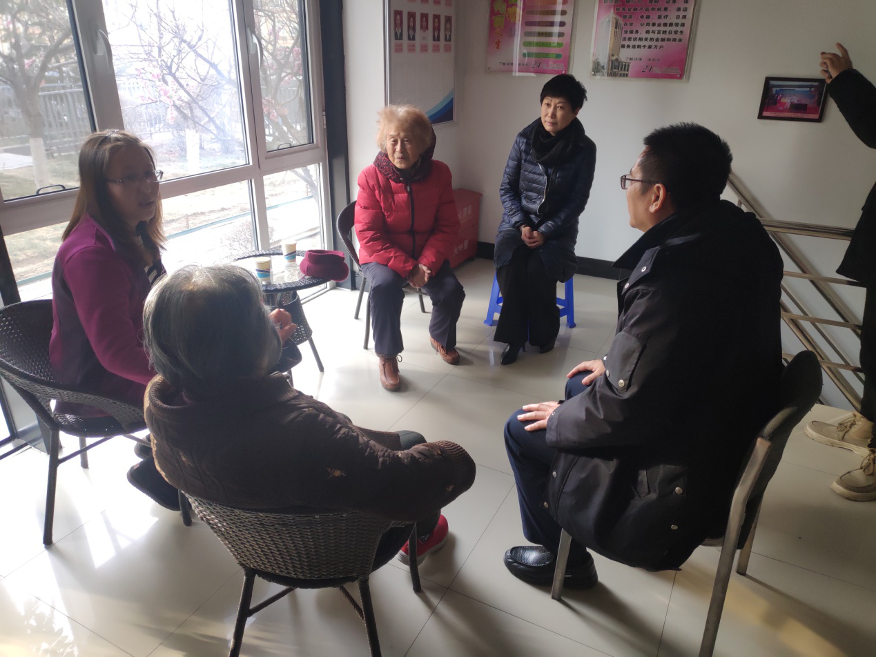 “冬日严寒送温暖组织关怀暖人心”——五三街道安监大队领导走访慰问万科新...