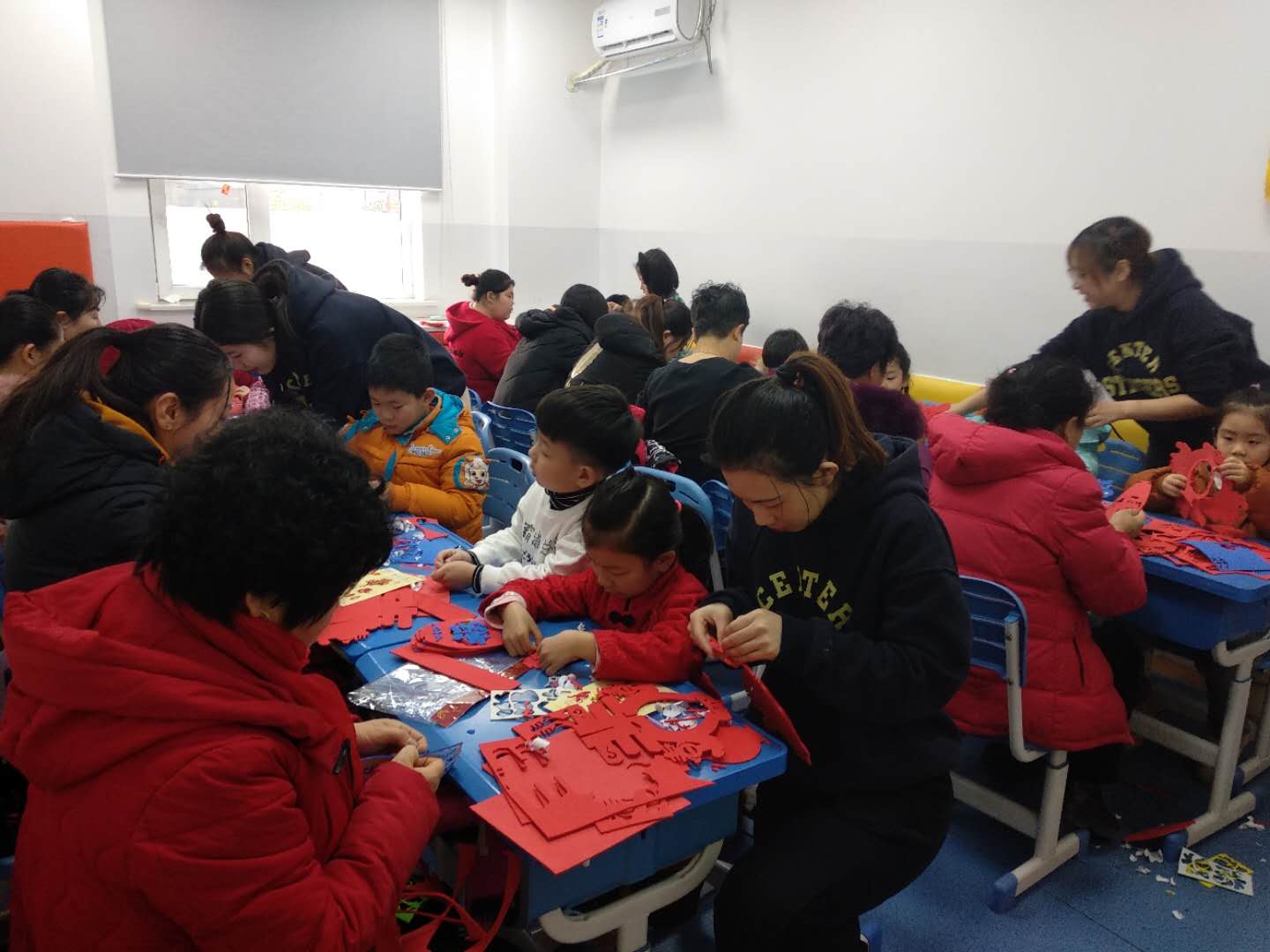 童心童趣传承“我们的中国梦”——五三街道文华苑社区青少年寒假活动