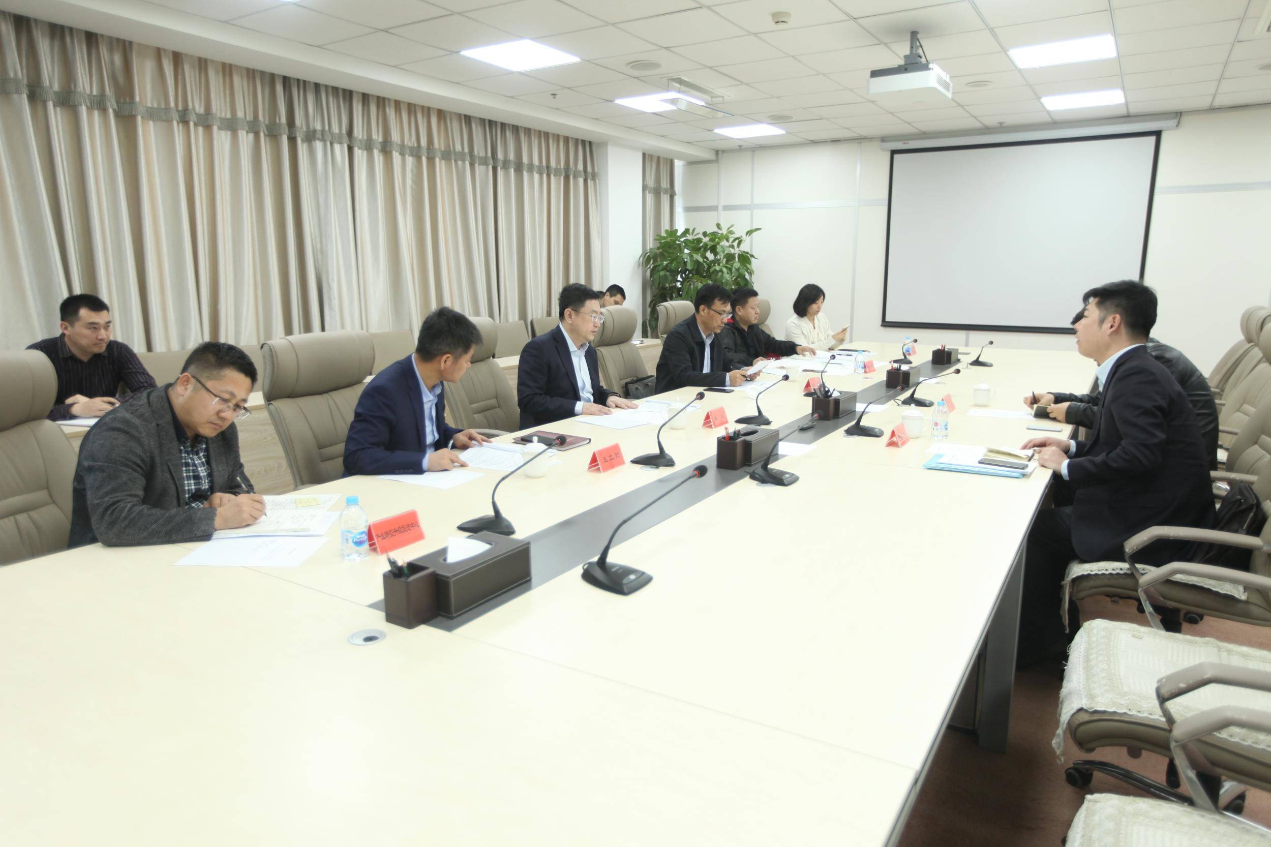 浑南区委书记单义会见香港华旭控股有限公司沈阳项目总经理郑海龙