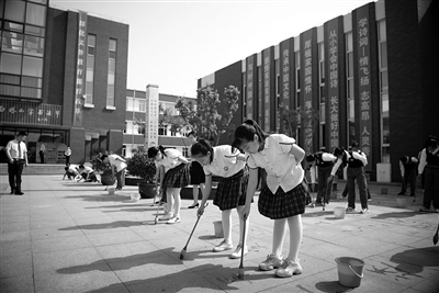 浑南区白塔小学成为“哲成书法基地校”