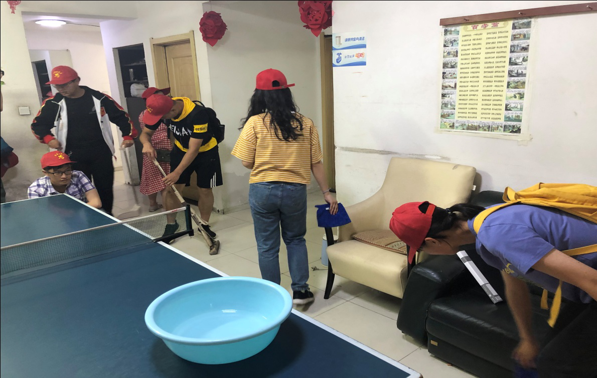 清洁农村人居环境 青春助力乡村振兴——五三街道万科新里程社区开展人居环...