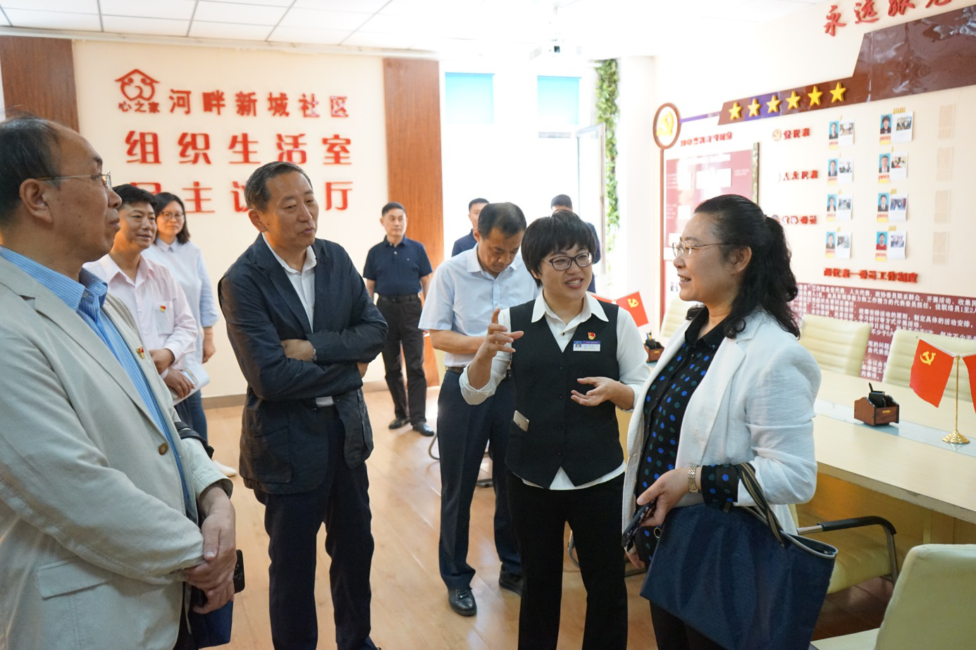 老有所为的幸福河畔