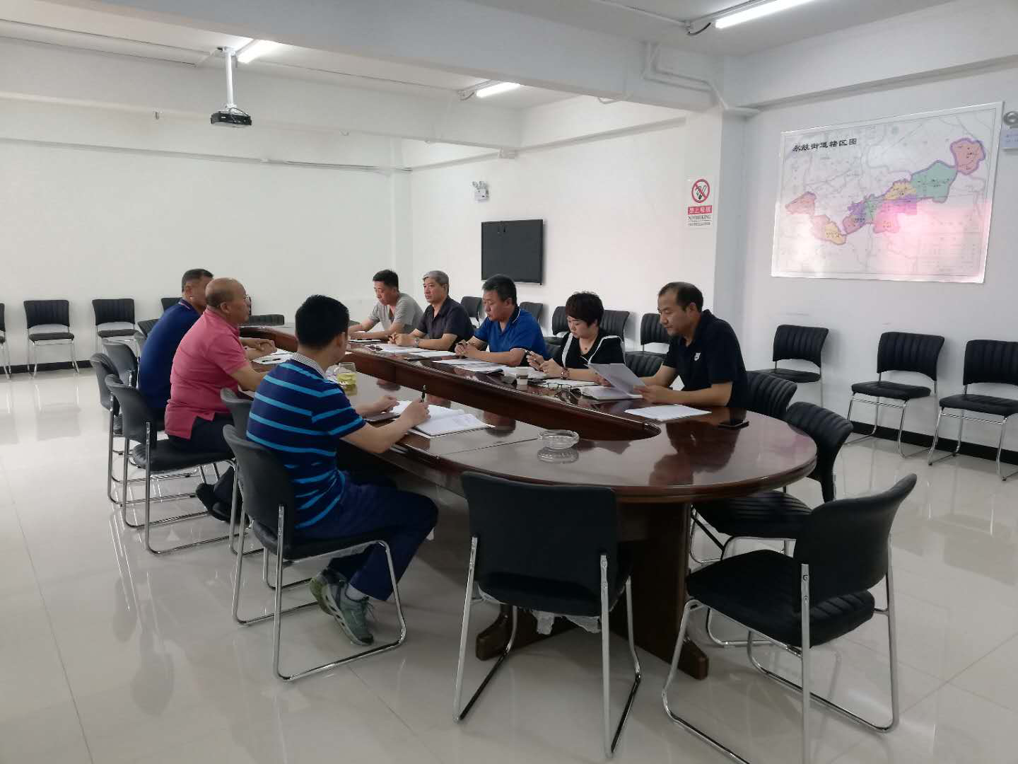 永胜街道召开“不忘初心、牢记使命”主题教育部署会