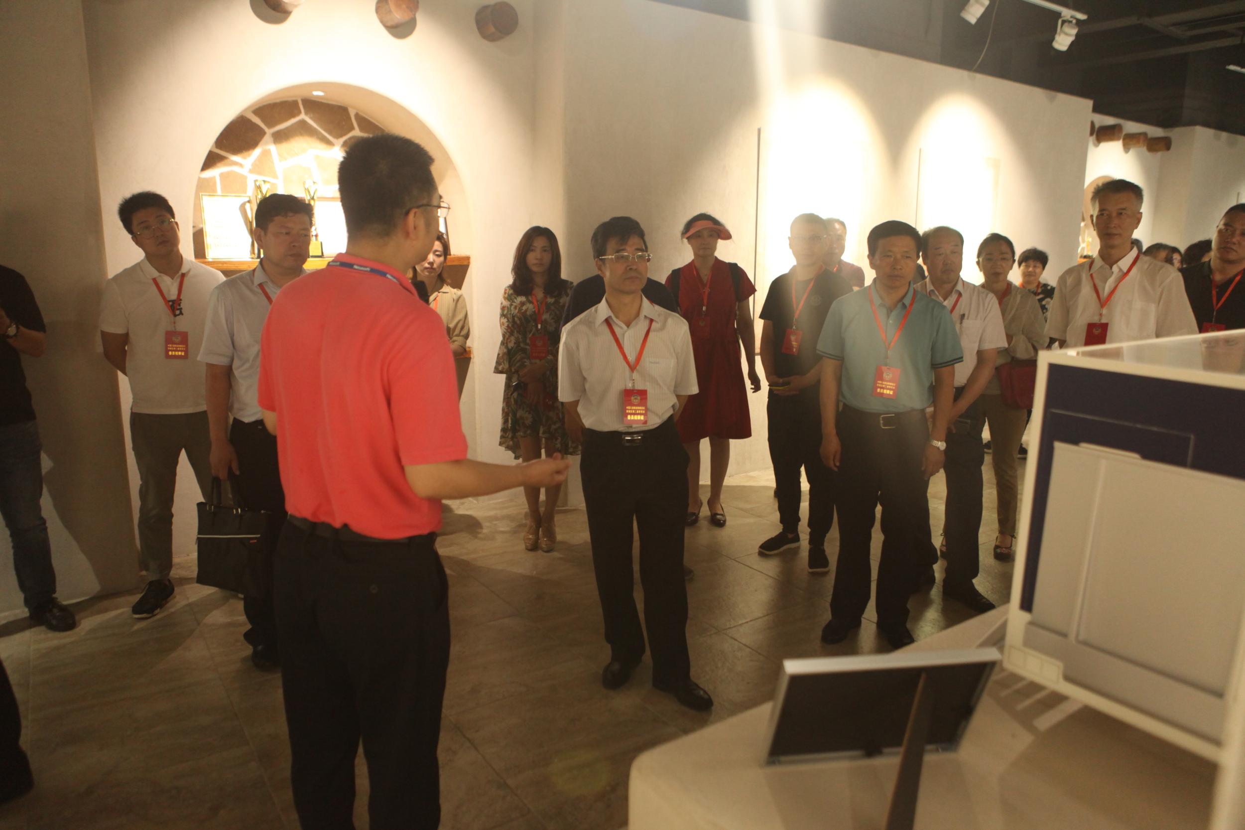 浑南区政协主席李桂盛视察民营经济发展情况