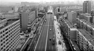 千人奋力施工 长青街快速路预计年底前通车