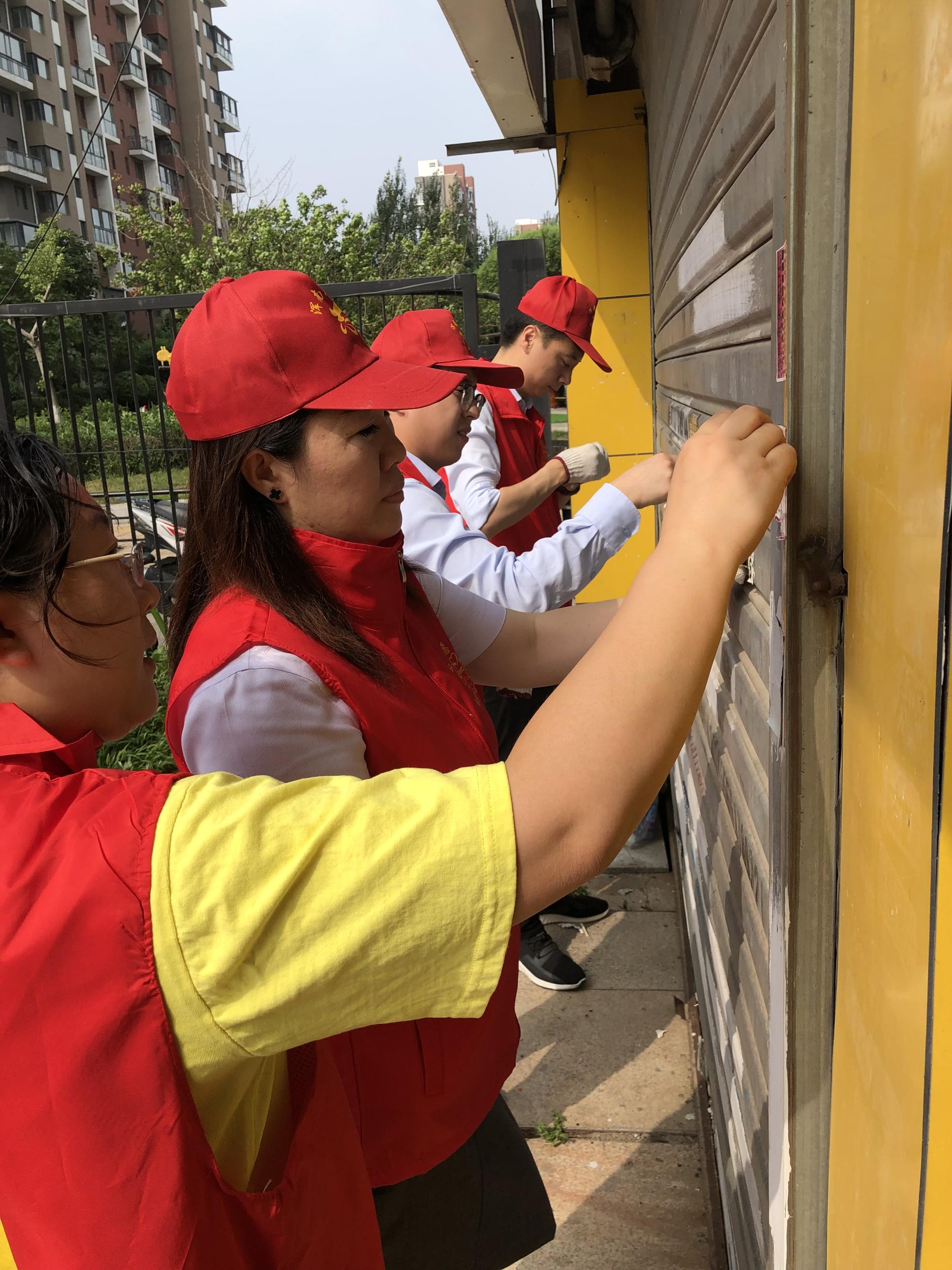 文明记心中 垃圾分类放——优品天地社区多方合力助推文明城和垃圾分类工作