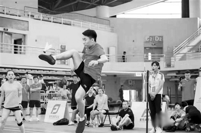 高新区获全国新区经开区高新区毽球赛“体育道德风尚奖”