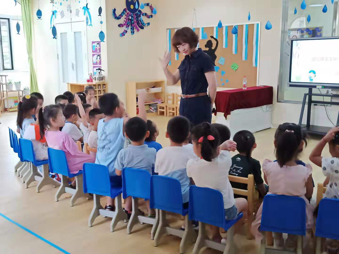 小手牵大手，垃圾分类齐步走——东湖司法所开展垃圾分类知识讲座